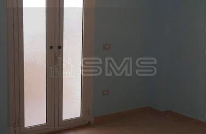 Apartment - 3 Bedrooms - 3 Bathrooms for sale in South Lotus - El Lotus - New Cairo City - Cairo