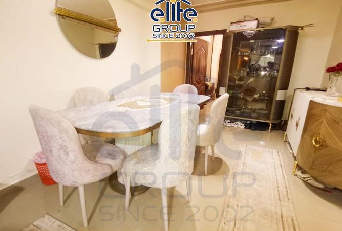 73772402 - Property Image 3