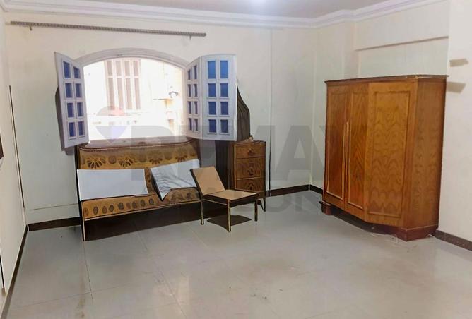 74027659 - Property Main Image