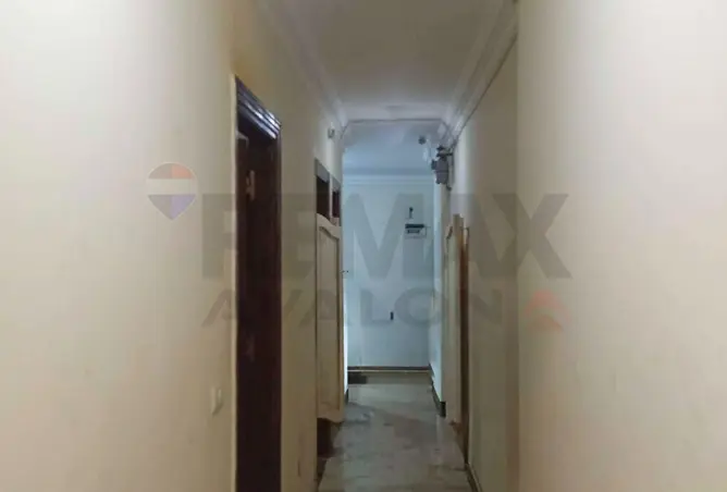 74027659 - Property Image 2