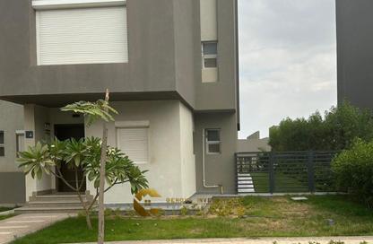 Duplex - 3 Bedrooms - 3 Bathrooms for sale in Etapa - Sheikh Zayed Compounds - Sheikh Zayed City - Giza