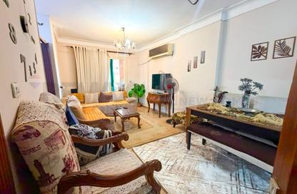 Apartment - 2 Bedrooms - 1 Bathroom for sale in Mustafa Kamel - Hay Sharq - Alexandria