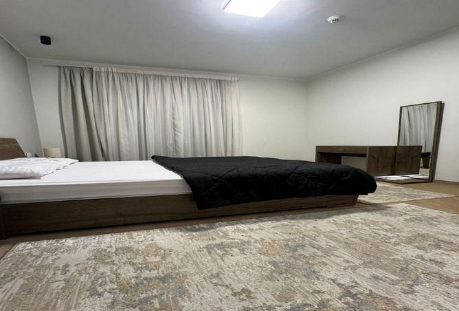 8573002 - Property Image 3