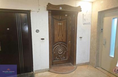 Apartment - 3 Bedrooms - 2 Bathrooms for sale in 6th Sector - Zahraa El Maadi - Hay El Maadi - Cairo