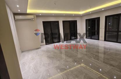 شقة - 2 غرف نوم - 3 حمامات للايجار في ذا كورت ياردز - كمبوندات الشيخ زايد - الشيخ زايد - الجيزة