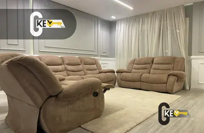 شقة - 3 غرف نوم - 3 حمامات للايجار في شارع احمد بن حنبل - الرحاب المرحلة الأولى - الرحاب - مدينة القاهرة الجديدة - القاهرة