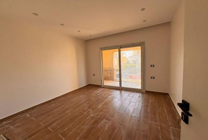 63645273 - Property Image 3