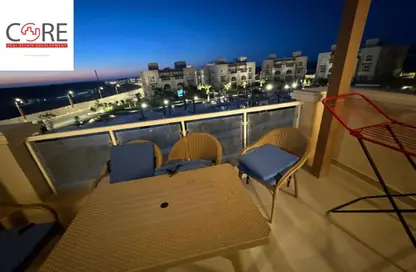 دوبلكس - 3 غرف نوم - 2 حمامات للبيع في جايا - راس الحكمة - الساحل الشمالي