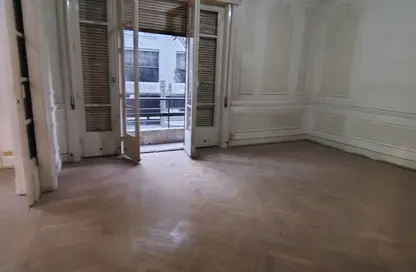 Villa - 6 Bathrooms for sale in Mohamed Maraashly St. - Zamalek - Cairo