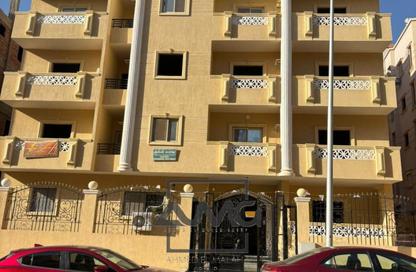 Apartment - 3 Bedrooms - 2 Bathrooms for sale in North Lotus - El Lotus - New Cairo City - Cairo
