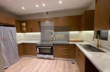Apartment - 3 Bedrooms - 4 Bathrooms for sale in Lake View Residence - 5th Settlement Compounds - The 5th Settlement - New Cairo City - Cairo