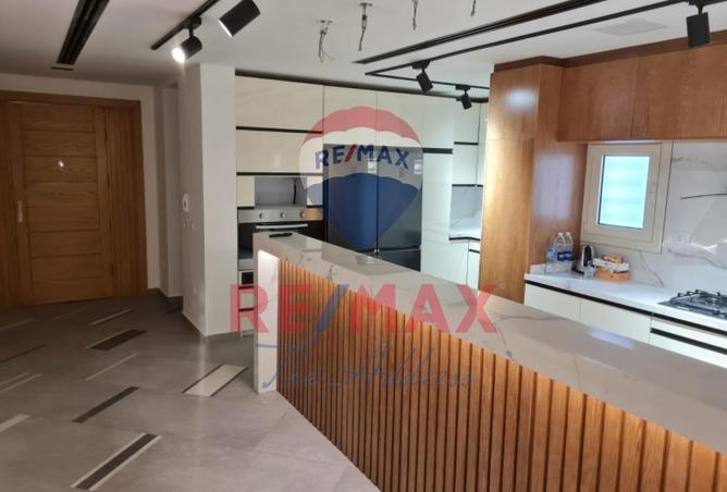 2OimY8ZbFDM - Property Image 2