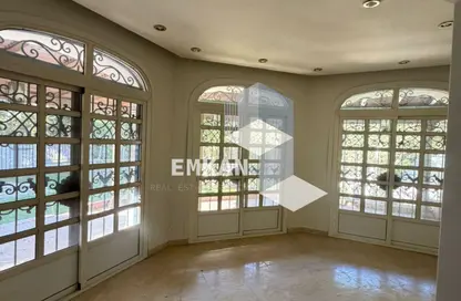 فيلا - 5 غرف نوم - 4 حمامات للايجار في 6 ويست - بيفرلي هيلز - كمبوندات الشيخ زايد - الشيخ زايد - الجيزة