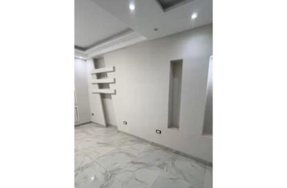 Apartment - 2 Bedrooms - 2 Bathrooms for rent in Zahraa El Maadi - Hay El Maadi - Cairo
