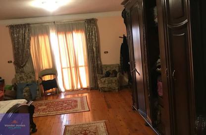 Apartment - 4 Bedrooms - 4 Bathrooms for sale in Misr Helwan Agriculture Road - Maadi - Hay El Maadi - Cairo