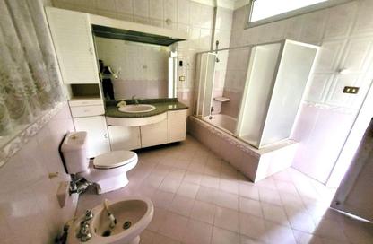 Apartment - 6 Bedrooms - 3 Bathrooms for sale in Cornish El Nile St. - Maadi - Hay El Maadi - Cairo