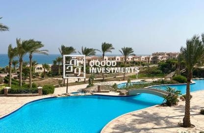 شاليه - غرفة نوم - 2 حمامات للبيع في لافيستا جاردنز - لافيستا - العين السخنة - السويس