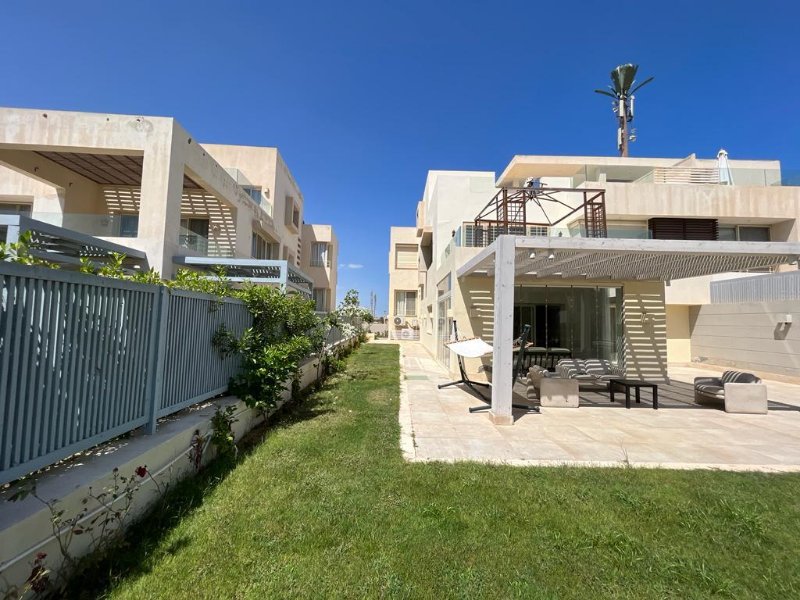 4BR Chalet | Garden Access | Hacienda Bay thumbnail