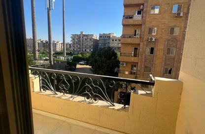 Apartment - 3 - 2 for sale in 3rd District - 6 October City - Giza