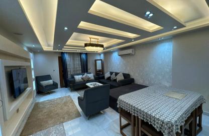 Apartment - 2 Bedrooms - 1 Bathroom for rent in Tiba St. - Mohandessin - Giza