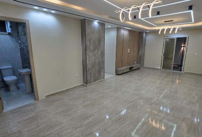 92132916 - Property Image 2