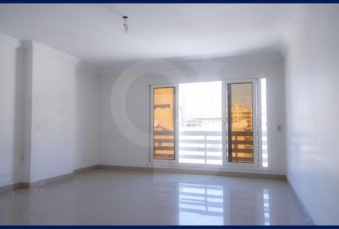 90995371 - Property Main Image