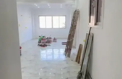 شقة - 2 غرف نوم - 2 حمامات للبيع في شارع الشيخ الحصري(الفالوجا) - المهندسين - الجيزة