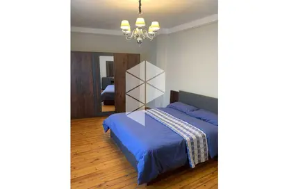 شقة - 2 غرف نوم - 2 حمامات للايجار في شارع يحيي ابراهيم - الزمالك - القاهرة