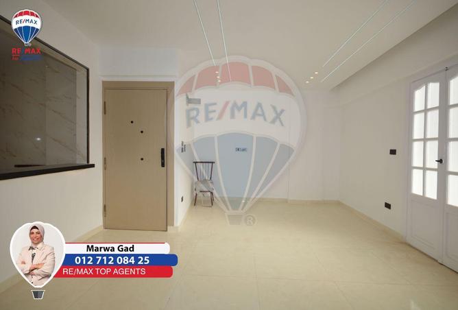 69833260 - Property Image 2