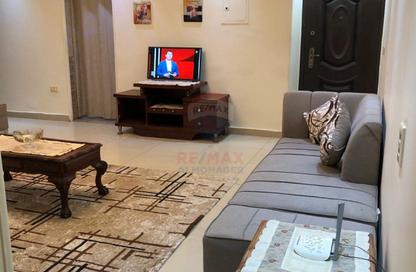 Apartment - 2 Bedrooms - 1 Bathroom for rent in Hadayek Al Mohandessin - 4th District - Sheikh Zayed City - Giza