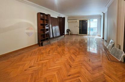 Apartment - 3 Bedrooms - 3 Bathrooms for sale in Kafr Abdo - Roushdy - Hay Sharq - Alexandria
