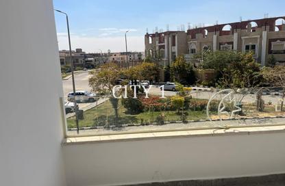 شقة - 3 غرف نوم - 3 حمامات للايجار في غرب الجولف - كمبوندات القطامية - القطامية - مدينة القاهرة الجديدة - القاهرة