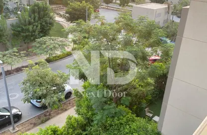 Apartment - 2 Bedrooms - 2 Bathrooms for sale in Palm Hills Village Gate - South Investors Area - New Cairo City - Cairo