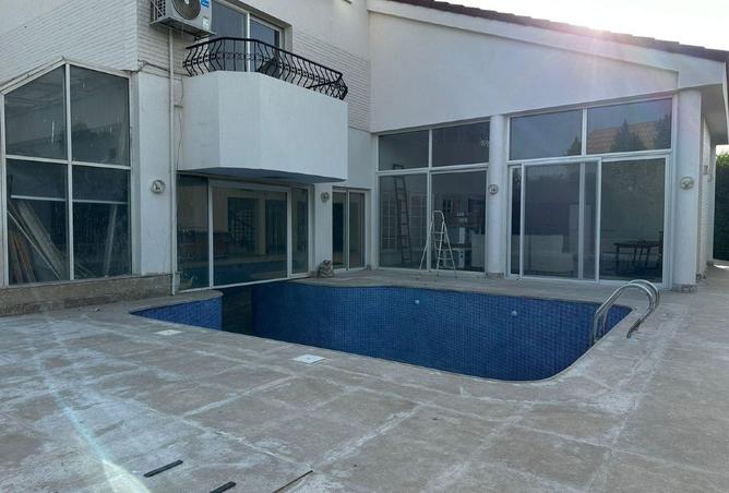 8611273 - Property Image 3