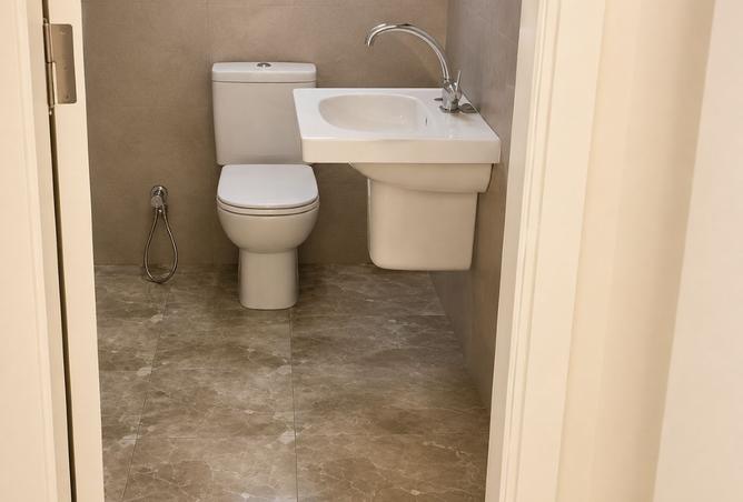 100640618 - Property Image 3