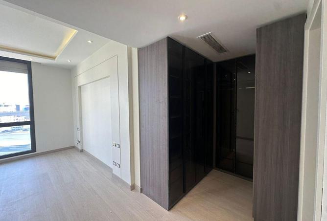 54240958 - Property Image 2