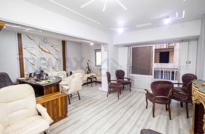 Apartment - 3 - 2 for sale in Mahmoud Al Essawy St. - Miami - Hay Awal El Montazah - Alexandria