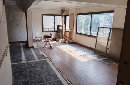 شقة - 3 غرف نوم - 2 حمامات للبيع في شارع النزهه - ارض الجولف - مصر الجديدة - القاهرة