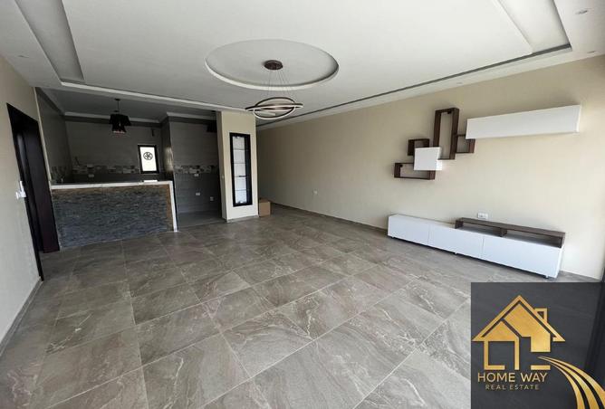 106027797 - Property Image 3