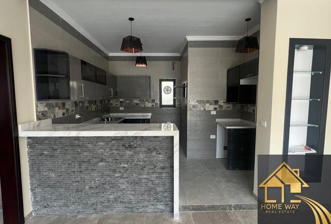 106027797 - Property Image 2