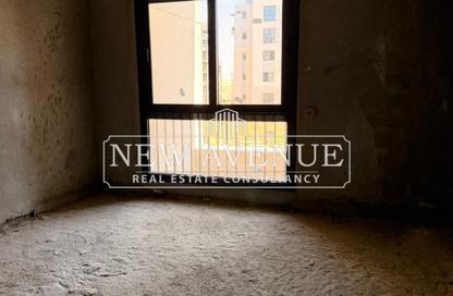 Apartment - 3 Bedrooms - 3 Bathrooms for sale in District 5 - 5th Settlement Compounds - The 5th Settlement - New Cairo City - Cairo