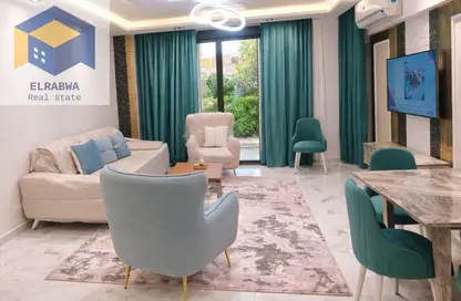 Apartment - 2 Bedrooms - 1 Bathroom for rent in El Rehab Extension - Al Rehab - New Cairo City - Cairo