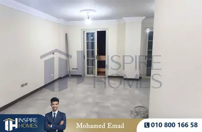 شقة - 2 غرف نوم - 2 حمامات للايجار في شارع شعراوي - لوران - حي شرق - الاسكندرية