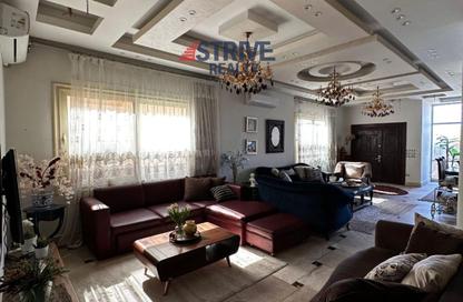 Duplex - 4 Bedrooms - 3 Bathrooms for sale in El Yasmeen 6 - El Yasmeen - New Cairo City - Cairo