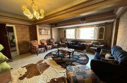 Apartment - 2 - 1 for rent in Triumph Square - El Nozha - Cairo