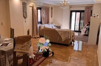 شقة - 3 غرف نوم - 2 حمامات للبيع في البوابة الرابعة - مينا - حدائق الاهرام - الجيزة