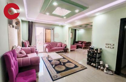 Apartment - 4 Bedrooms - 2 Bathrooms for sale in Port Said St. - El Shatby - Hay Wasat - Alexandria