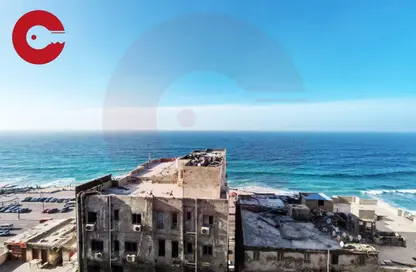 Apartment - 4 Bedrooms - 2 Bathrooms for sale in Port Said St. - El Shatby - Hay Wasat - Alexandria