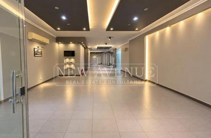 محل - استوديو - 2 للبيع في شارع شهاب - المهندسين - الجيزة