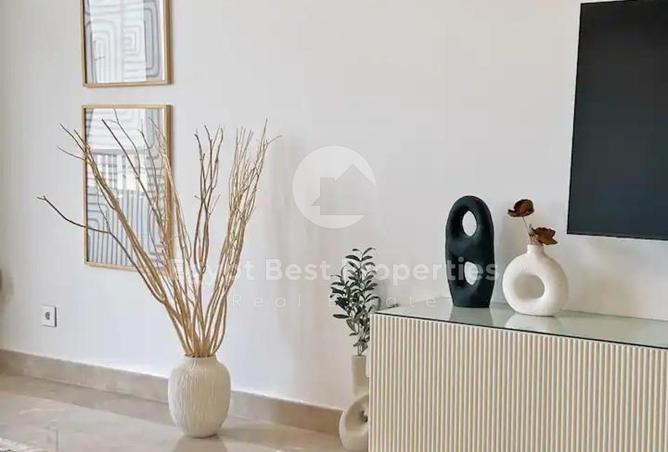 57493726 - Property Image 2